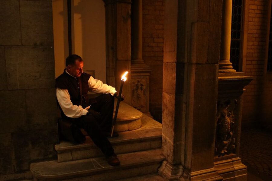 Cologne: The Night Watchman Old Town Walking Tour in German - Starting at Cologne Rathaus on Alter Markt