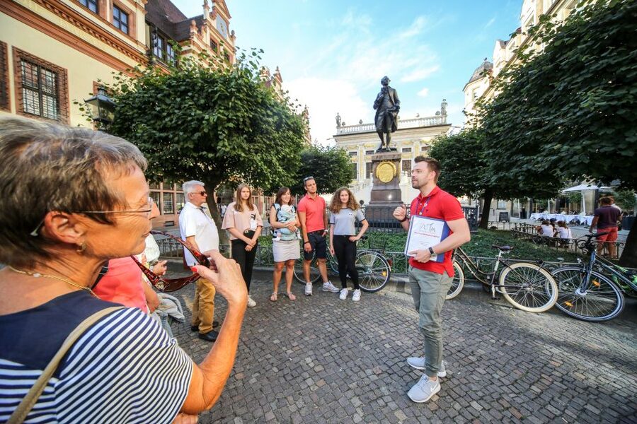 Combo Tour in Leipzig: Guided City Tour & City Sightseeing - Mädler Passage and Auerbachs Keller