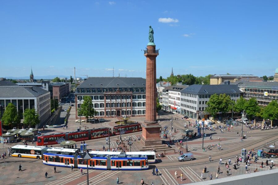 Darmstadt: City Highlights and History Guided Walking Tour - Reaching the Artists’ Colony on Mathildenhöhe