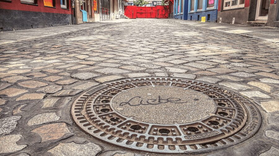Die Kiez-Kapitän Reeperbahn & Beatles Kieztour Hamburg - Who will get the most from this tour