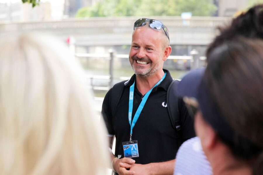 Discover Berlin Express Tour: 2hr Highlights - Why this two-hour format works