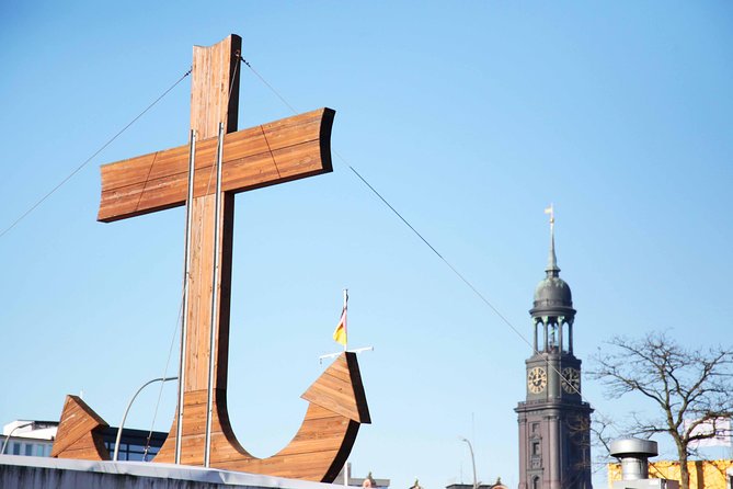Discover Hamburg Walking Tour - Ending beside the Elbphilharmonie