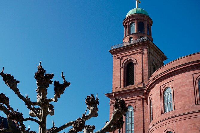 Discover the Heart of Frankfurt - City Tour in German - Following the Mainkai to the Iron Footbridge