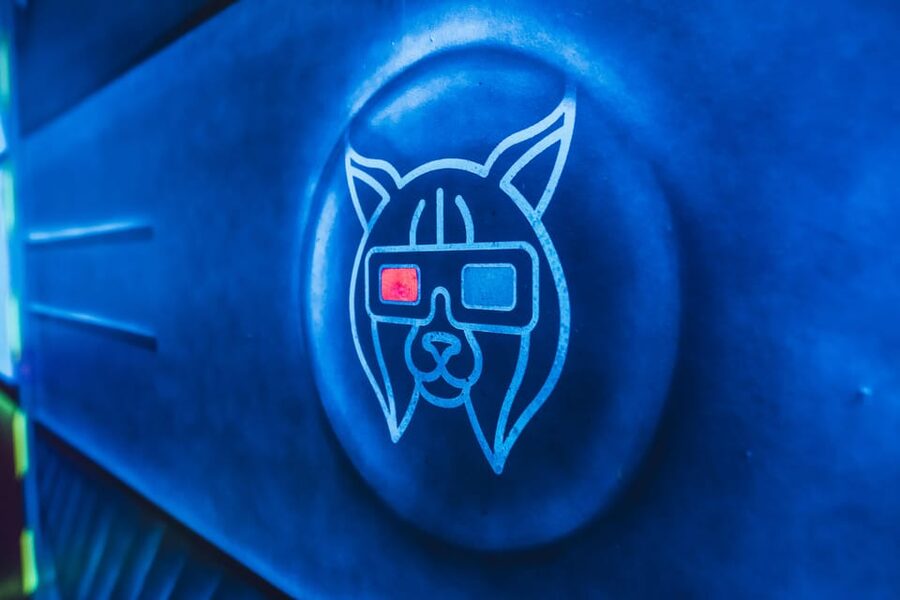Dresden: 3D black light minigolf in the Barock Eventpark - Flexible booking for changing Dresden plans