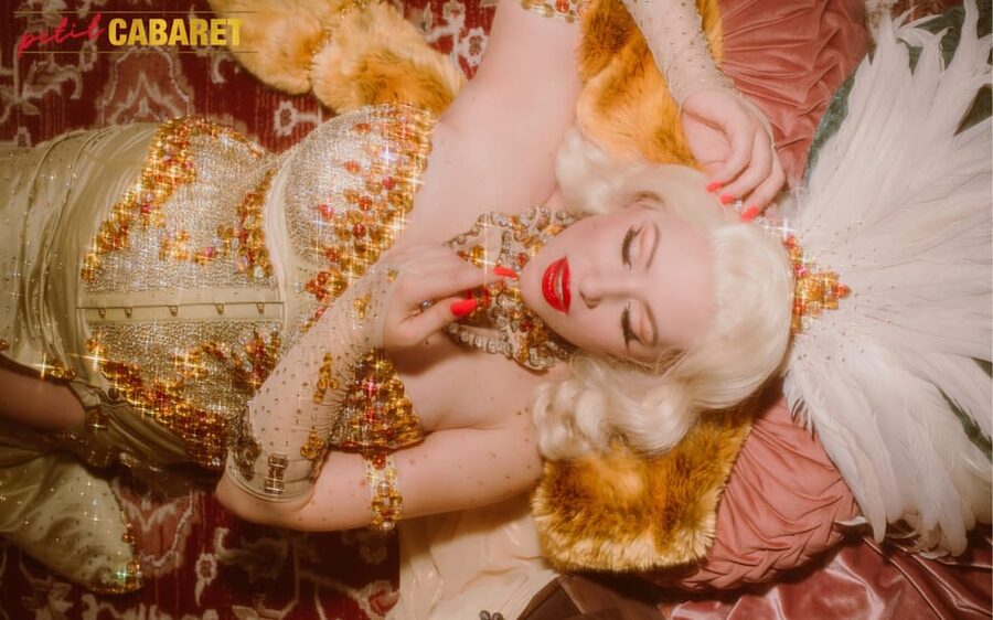 Dresden: BURLESQUE - "The art of sensual seduction" - A 90-minute show built around contrast