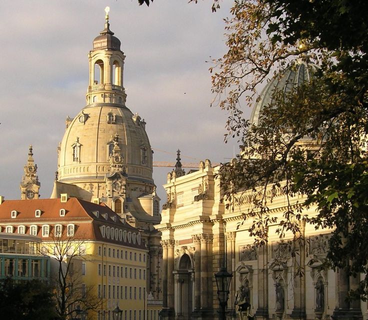 Dresden: Classic Old Town Tour - Theaterplatz and the Semperoper