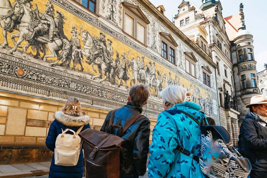 Dresden: Guided City Walk with a Cup of Coffee - Starting beneath QF Passage at Dresden Information