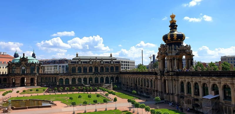 Dresden: Guided Walking Tour and Chocolate Museum Ticket - Semperoper and the Baroque Zwinger