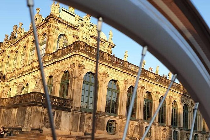 Dresden Highlights - Big city tour with bike - Neustadt’s street art, food, and nightlife