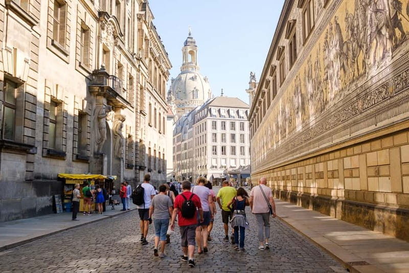 Dresden: Hop-On Hop-Off Sightseeing Bus Tickets - Why Dresden works so well from an open-top bus