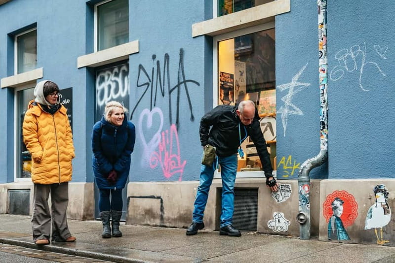 Dresden: Neustadt District Street Art Guided Walking Tour - What the guide’s style means for you