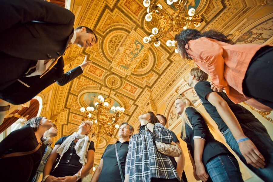 Dresden: Semperoper and Old Town Tour - Why the Semperoper is the right place to begin