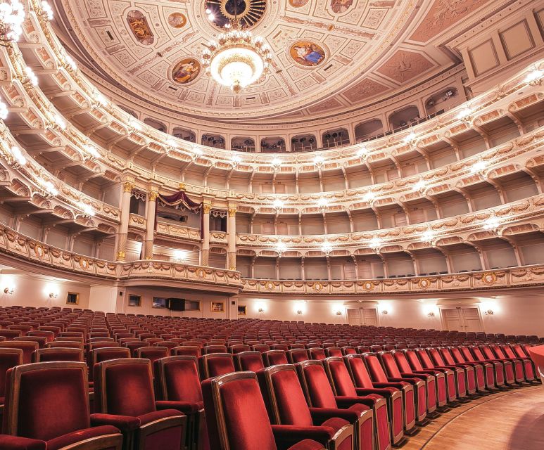Dresden: Semperoper Guided Tour for Families - Why the 45-Minute Length Works