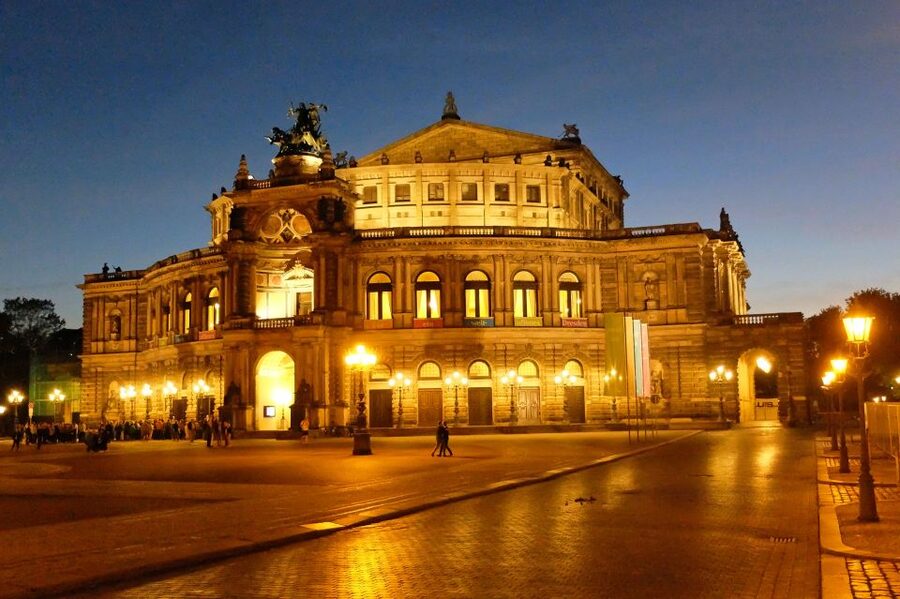 Dresden: Shared Small Group Walking Tour in English - Why this Dresden walk works so well