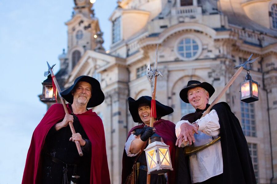 Dresden: The Original Night Watchman Tour in Lantern Light - Zwinger after dark