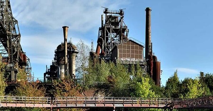 Duisburg Landscape Park GPS treasure hunt in old ironworks - Starting at the visitor center