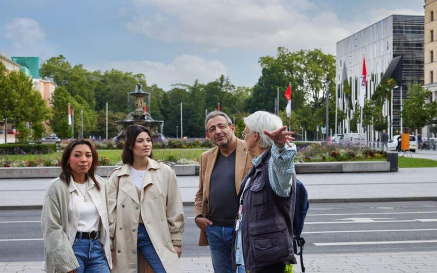 Düsseldorf: In a nutshell - the 60 minutes tour - What the $17 Price Really Buys You
