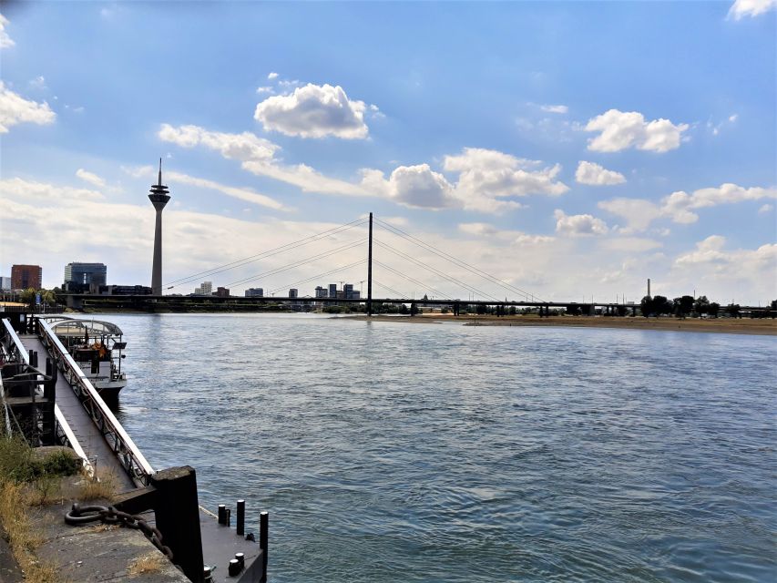 Dusseldorf: Old Town & Altbier Tour - Ratinger Straße and a more social Old Town