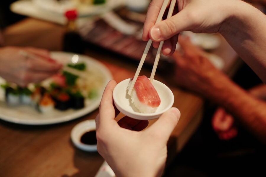 Düsseldorf: Sushi, Sake & Japanese Lifestyle Tour - Meeting at the Clayton Hotel on Immermannstraße