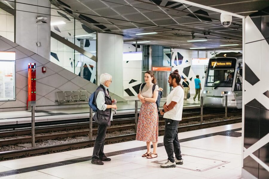 Düsseldorf: The Wehrhahn Line Metro Guided Tour - Why Düsseldorf’s Wehrhahn Line deserves a closer look