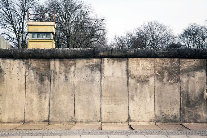 East Berlin and the Berlin Wall 2-Hour Walking Tour - Why the Berlin Wall Memorial is the heart of the walk