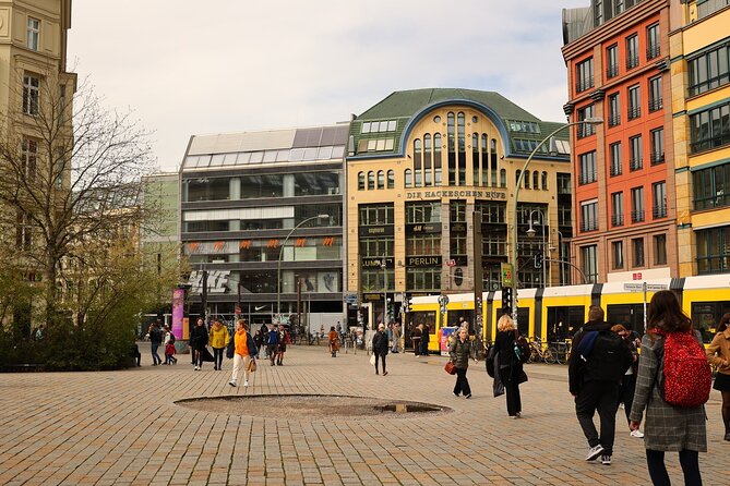 Eating Berlin: City Center Food & Beer Tour - Starting with a vegan Berliner donut