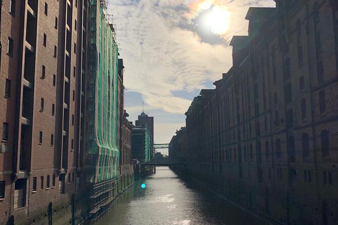 Elbe Philharmonic Hall, HafenCity and Speicherstadt tour - Magdeburger Hafen and the university district