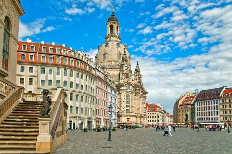 Elbfloren: Historical city tour - Key points to know before booking