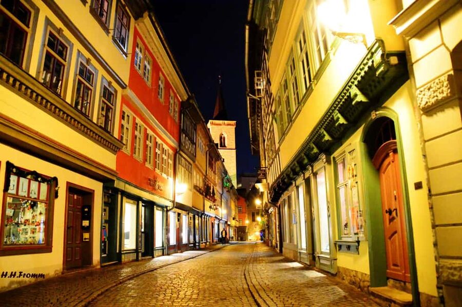 Erfurt: On the road with the Brückenkrämer. Walking tour with anniversary tasting. - Cathedral square and the final view