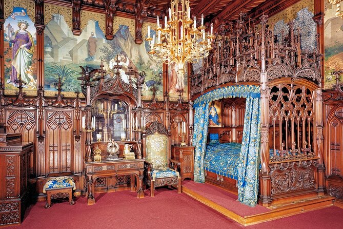 EXCLUSiVE SKIP-THE-CROWDS Neuschwanstein and Linderhof Castle Tour from Munich INCL. TICKETS - Marienbrücke and the Pöllat gorge