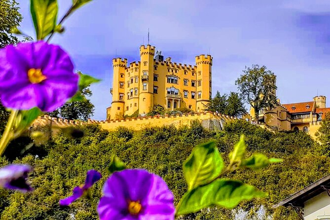 EXCLUSiVE SKIP-THE-CROWDS Neuschwanstein and Linderhof Castle Tour from Munich INCL. TICKETS - The road to Linderhof through Plansee