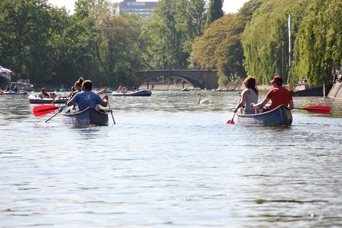 Explore Berlin by canoe - Turning toward the Spree and Berlin’s big sights