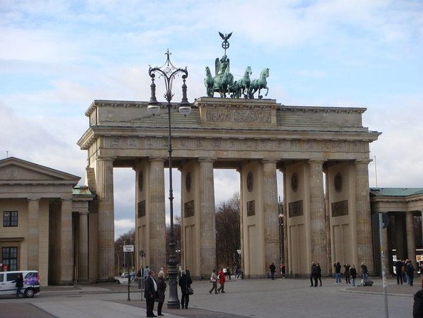 Explore Berlin History and Highlights Sightseeing Walking Tour - Key points at a glance