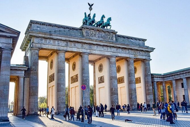 Explore Berlin History and Highlights Sightseeing Walking Tour - Facing Berlin’s Nazi past at the Holocaust Memorial and Führerbunker