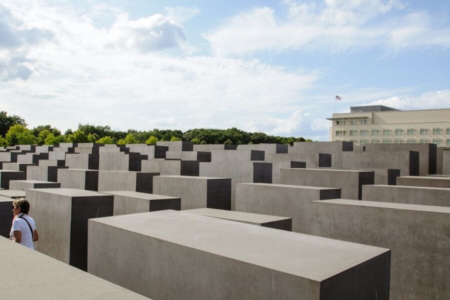 Explore Berlin: Walking Tour of All The Iconic Sites - Bebelplatz and the memory of book burning