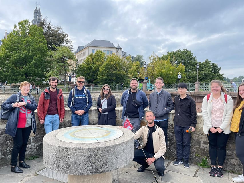 Explore Düsseldorf with Passionate tour guides! - Local Stories, Humor, and a Touch of Theater