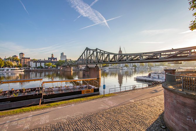 Explore Frankfurt in 60 minutes with a Local - Why this one-hour Frankfurt walk can work