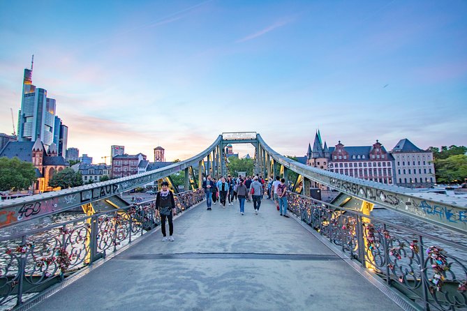 Explore Frankfurt in 60 minutes with a Local - Römerberg, Frankfurt’s historic heart