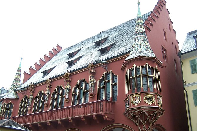 Explore Freiburg in 60 minutes with a Local - Bertoldsbrunnen, Freiburg’s familiar meeting point
