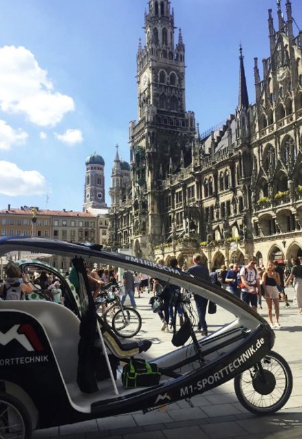 Exploring Munich in a Rikscha - What the history talk adds