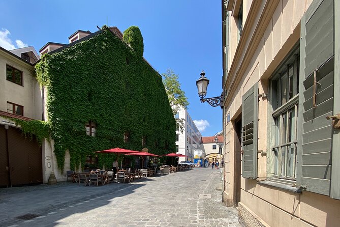 Fall in Love with Munich in a Private Old Town Walking Tour - Frauenkirche and the Devil’s footprint