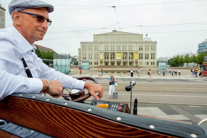 first electrical carriage in town - guided City Tours - Leipzig - Marktplatz and the Old Town Hall