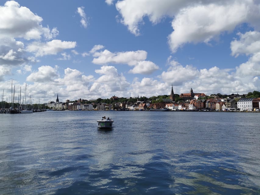 Flensburg: E-Boat rent - Seeing Flensburg From the Fjord