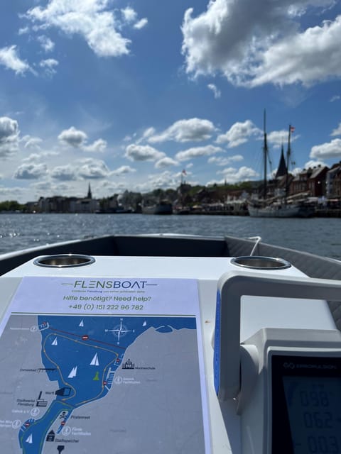 Flensburg: E-Boat rent - Language and Booking Flexibility