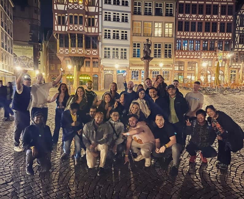 Frankfurt am Main: Night Pub Crawl Shots and Party - What the $25 price really covers