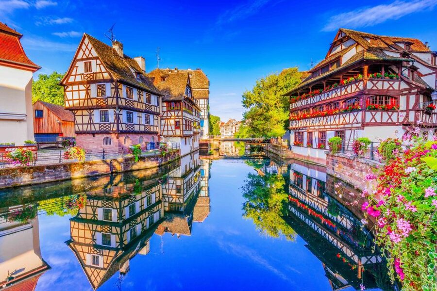 Frankfurt: Baden-Baden, Black Forest, Strasbourg Guided Tour - Key points to know before booking