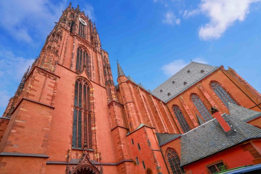 Frankfurt: Guided Bike Tour - Price, equipment, and practical value
