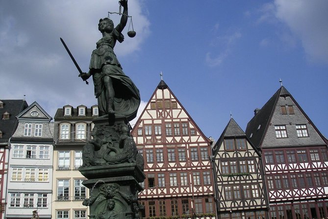 Frankfurt Highlights English Walking Tour - Römerberg, the city hall, and a difficult memory