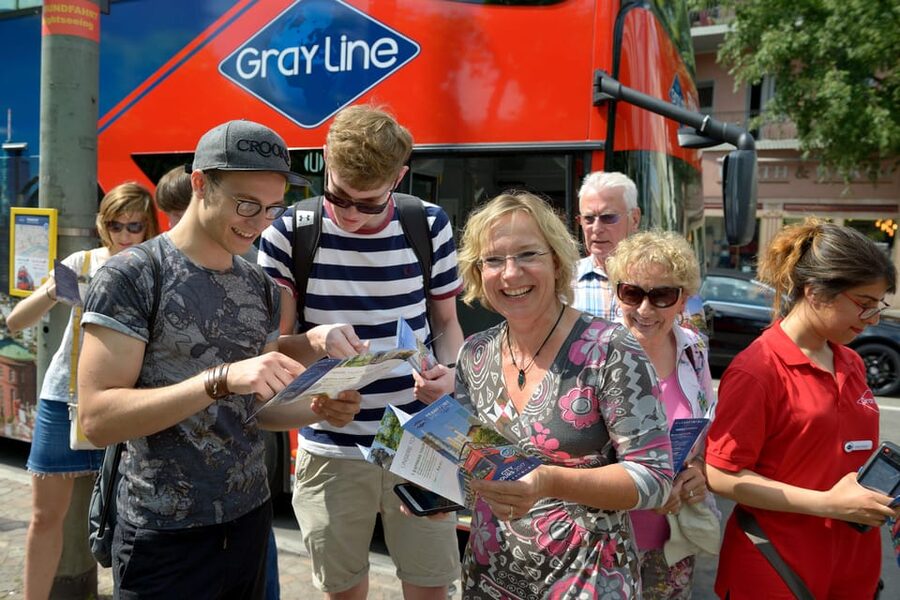 Frankfurt: Hop-On, Hop-Off Grand or Express Bus Ticket - Alt Sachsenhausen and the riverfront stops