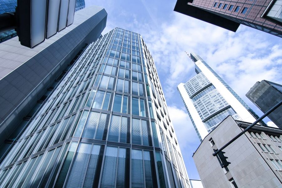 Frankfurt: Main Tower with Tickets and Guided Old Town Tour - Is $230 per person good value?